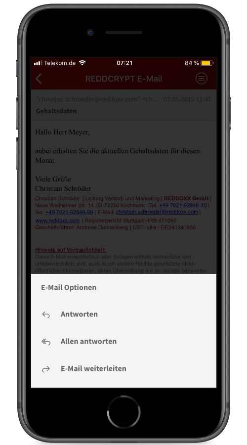 Sie können aus der Smartphone App heraus E-Mails beantworten oder an andere Empfänger weiterleiten